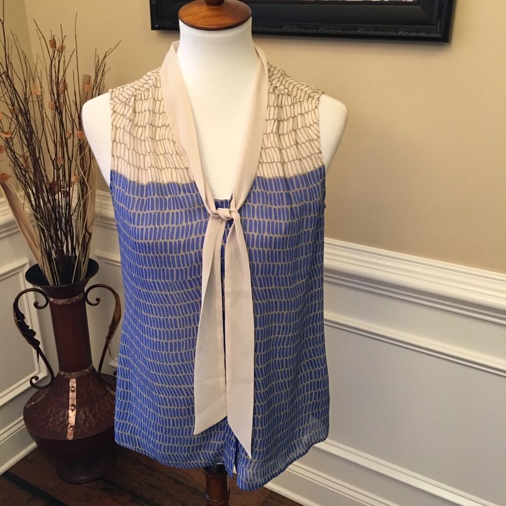 The Limited Tie Neck Blouse Sz S
